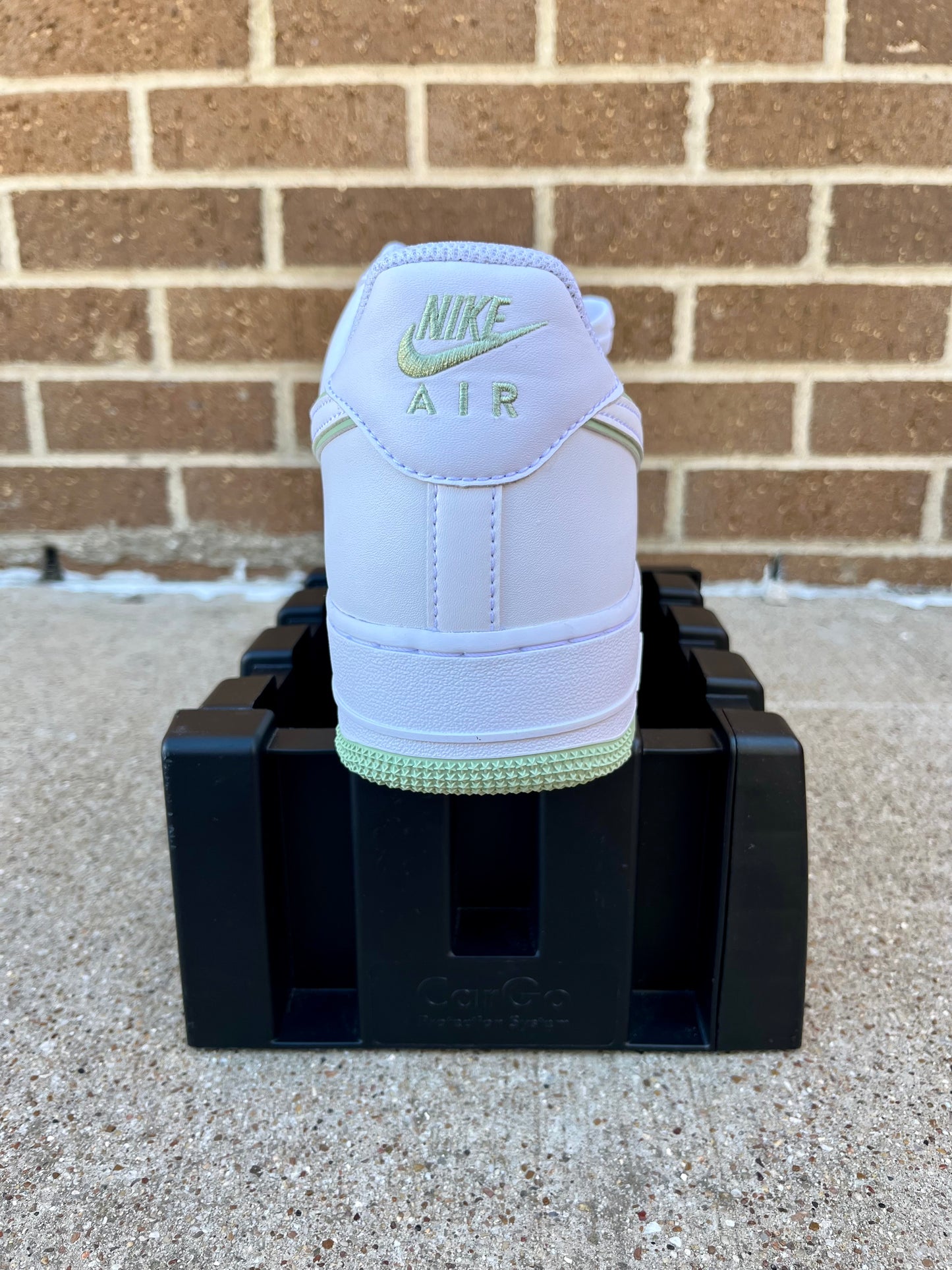 Nike Air Force 1 Low '07 White Honeydew, US M12.5/W14